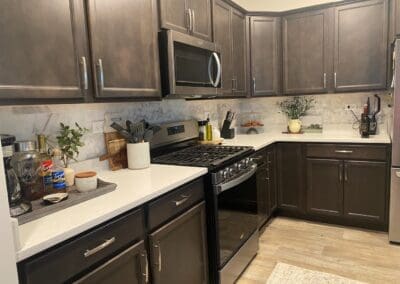 Kitchen Hardware & Backsplash